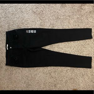 High-Rise Skinny Jean